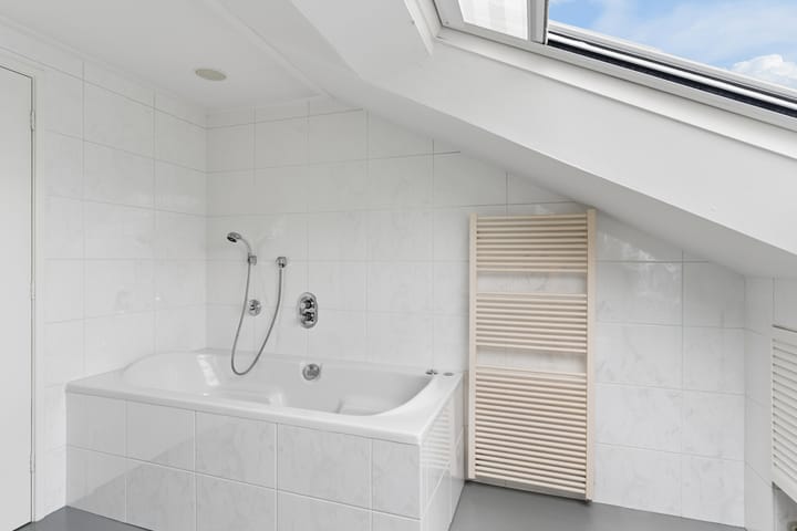 Twee-onder-één-kap te koop: Kuilweg 2, Rhenen