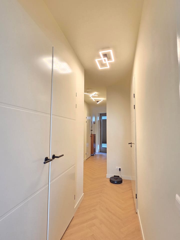 Appartement te koop: Lutonhof 423, Amsterdam