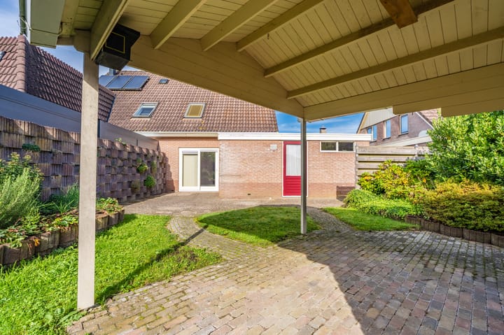 Twee-onder-één-kap te koop: Boermarke 81, Vlagtwedde