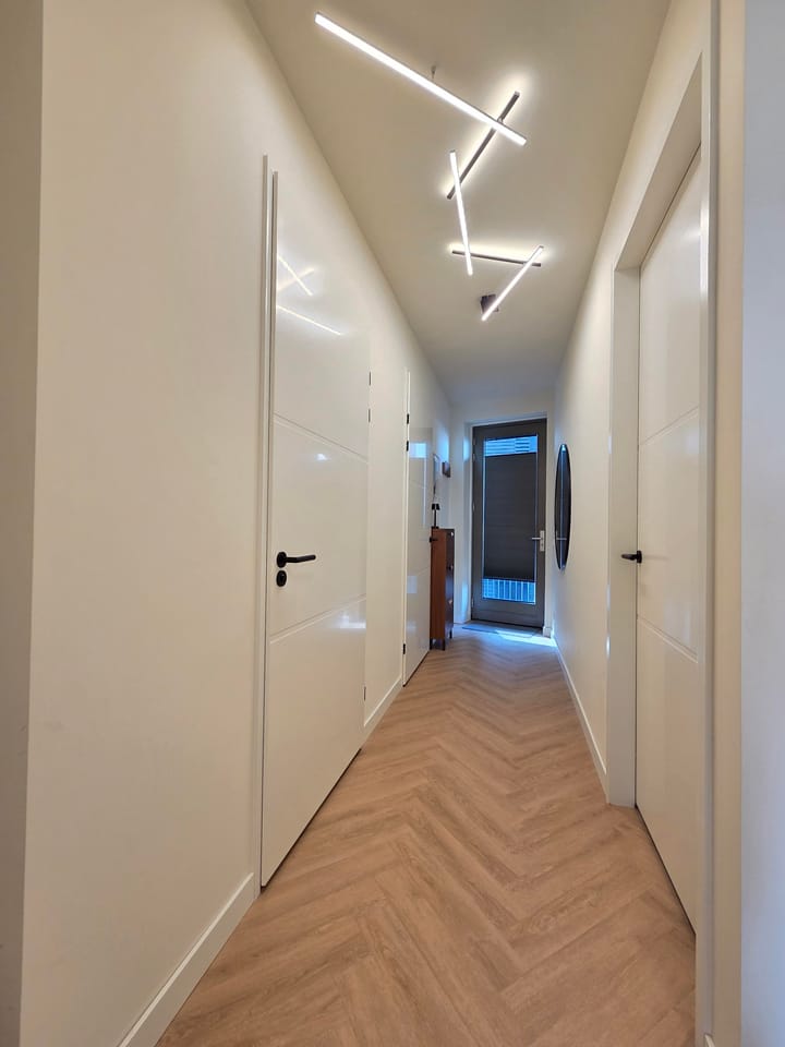 Appartement te koop: Lutonhof 423, Amsterdam