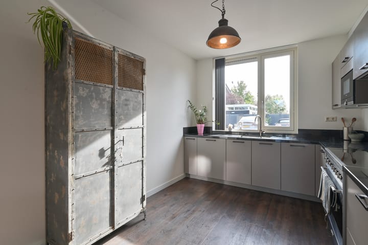 Hoekwoning te koop: Brederode 18, Amstelveen
