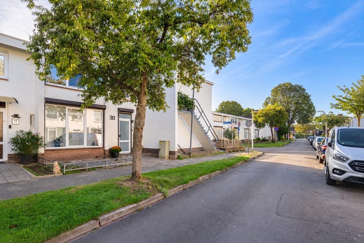 Tussenwoning te koop: van Slijpestraat 30, Maastricht