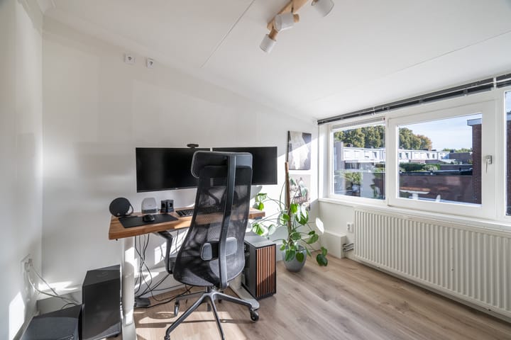Tussenwoning te koop: van Slijpestraat 30, Maastricht