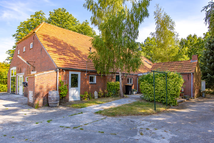 Vrijstaande woning te koop: Beetserweg 36, Sellingen