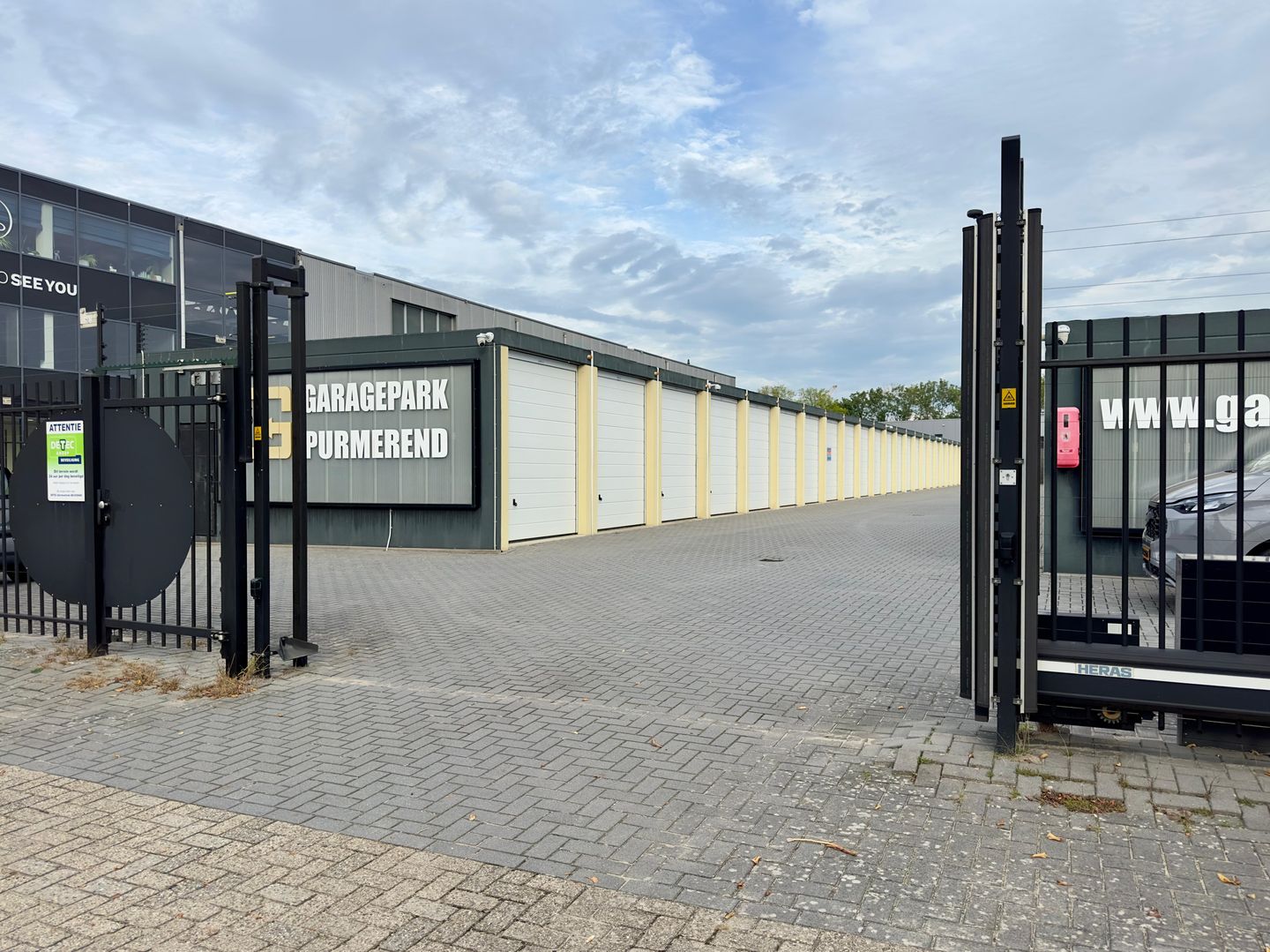 View photo 5 of Van IJsendijkstraat 409-C32
