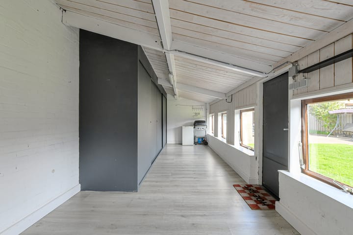 Twee-onder-één-kap te koop: Looierijstraat 49, Oosteind