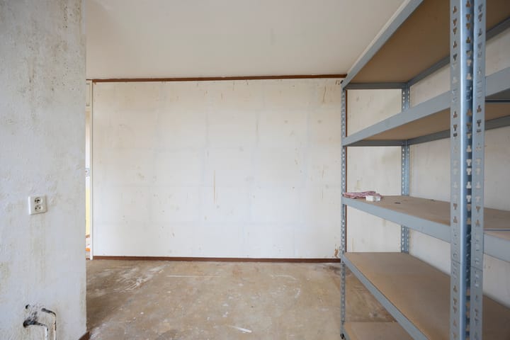 Hoekwoning te koop: Kruisnetlaan 122, Hoogvliet Rotterdam
