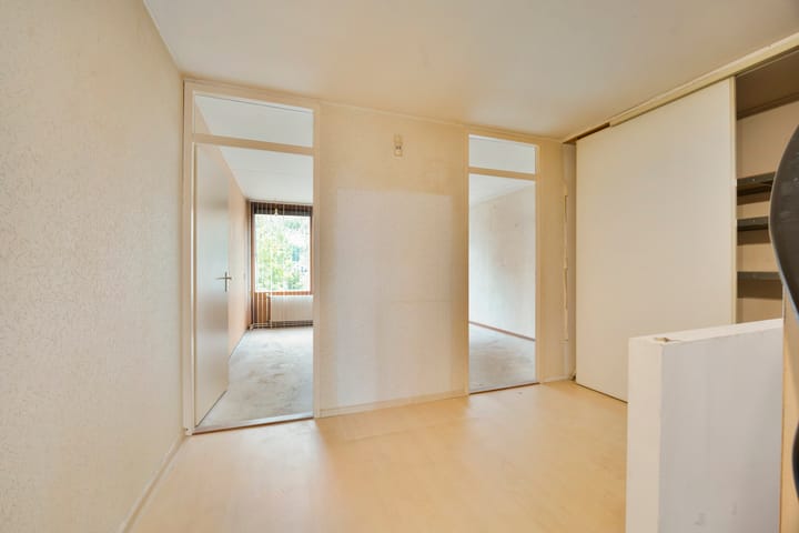 Hoekwoning te koop: Kruisnetlaan 122, Hoogvliet Rotterdam