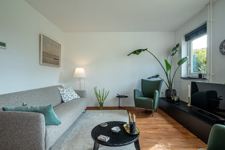 Tussenwoning te koop: Waterland 177, Groningen