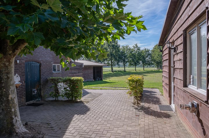 Twee-onder-één-kap te koop: Heijinkweg 11A, Zelhem