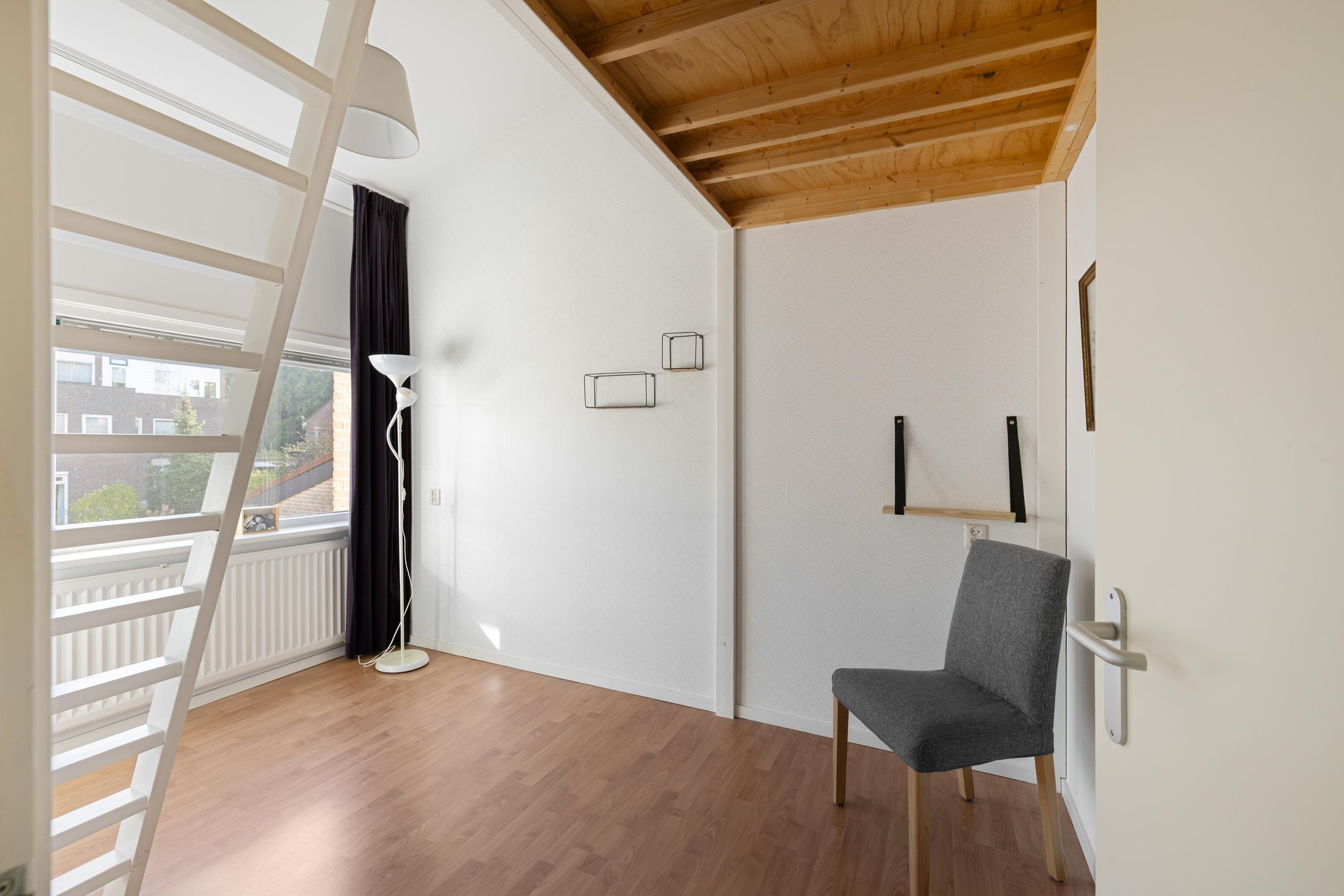 Photo 42 of Hemsterhuislaan 45