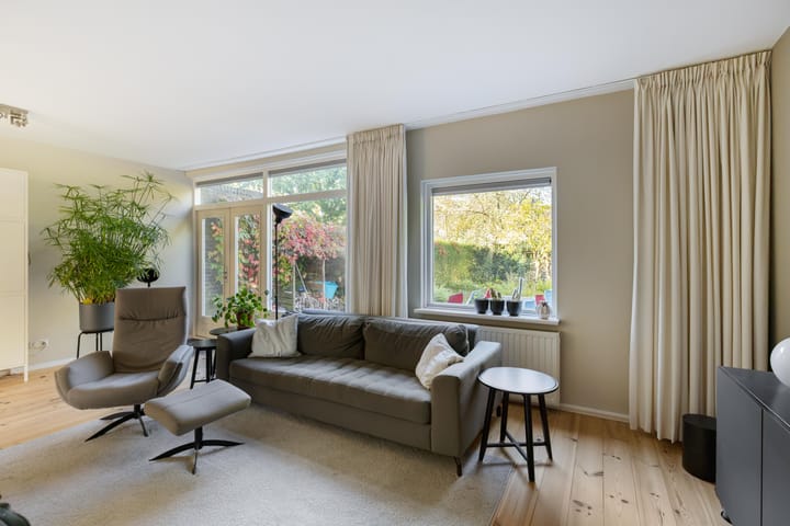 Tussenwoning te koop: Hemsterhuislaan 45, Haren (Gr)