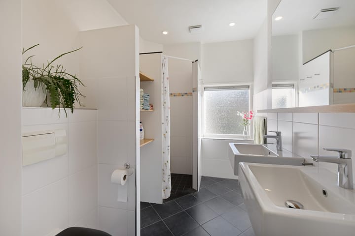 Tussenwoning te koop: Hemsterhuislaan 45, Haren (Gr)