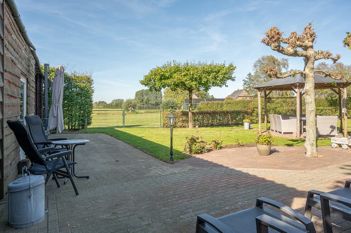 Twee-onder-één-kap te koop: Heijinkweg 11A, Zelhem