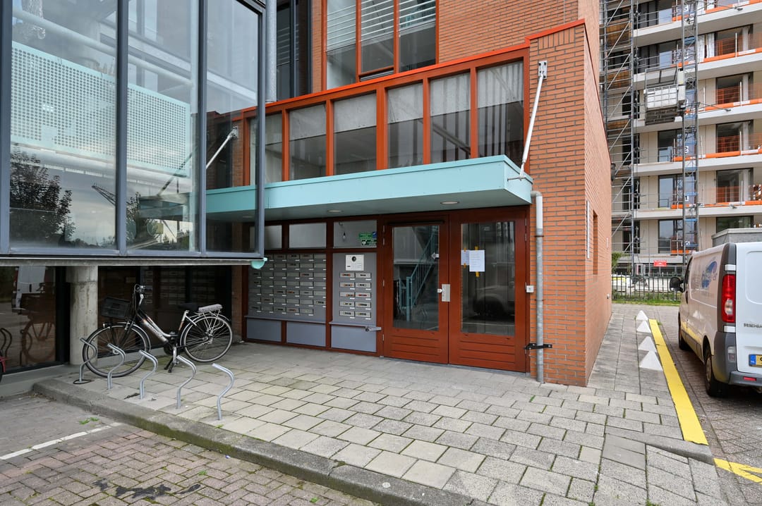 Photo 31 of Dokter Van Ledestraat 136