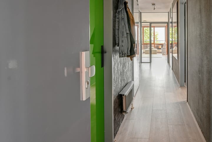 Appartement te koop: Dokter Van Ledestraat 136, Leidschendam