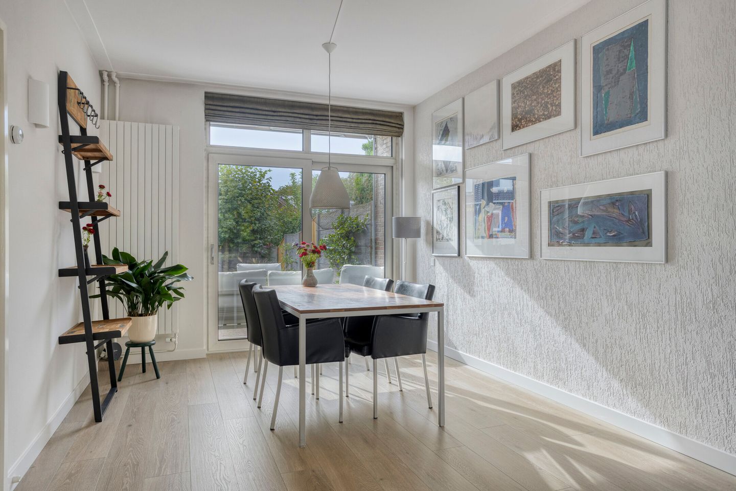 Photo 10 of Voermanstraat 31