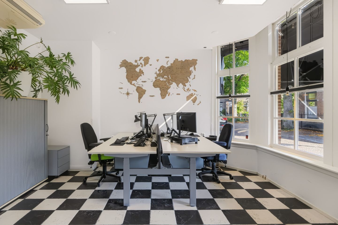 Bekijk foto 3 van Dorpsstraat 20