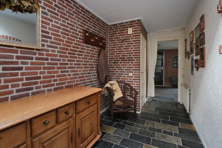 Tussenwoning te koop: Nutterseweg 14, Nutter