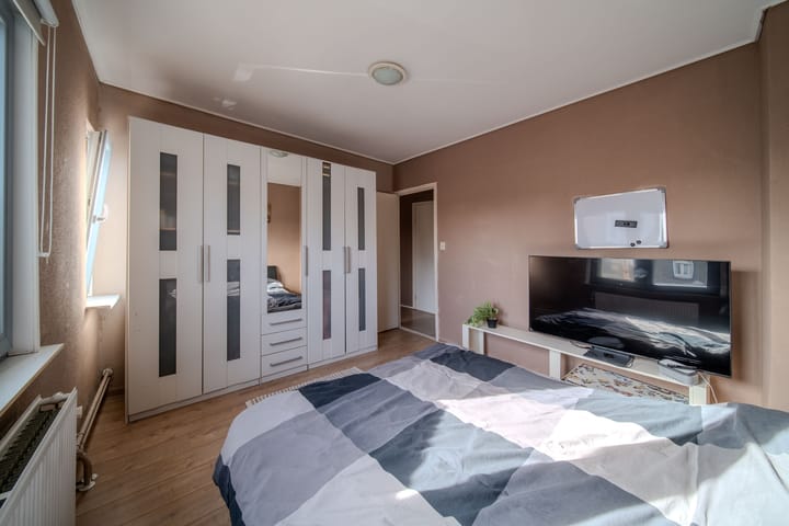 Tussenwoning te koop: Dijkstraat 12, Breda