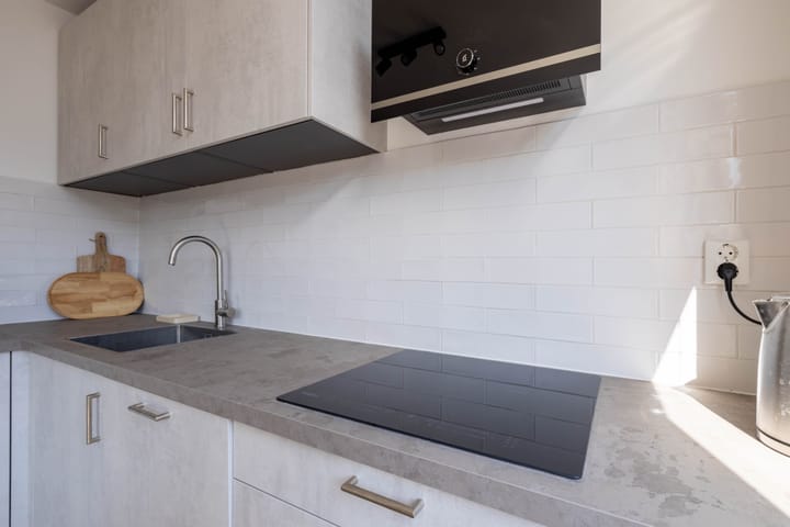 Tussenwoning te koop: Piet Mondriaanstraat 5, Almelo