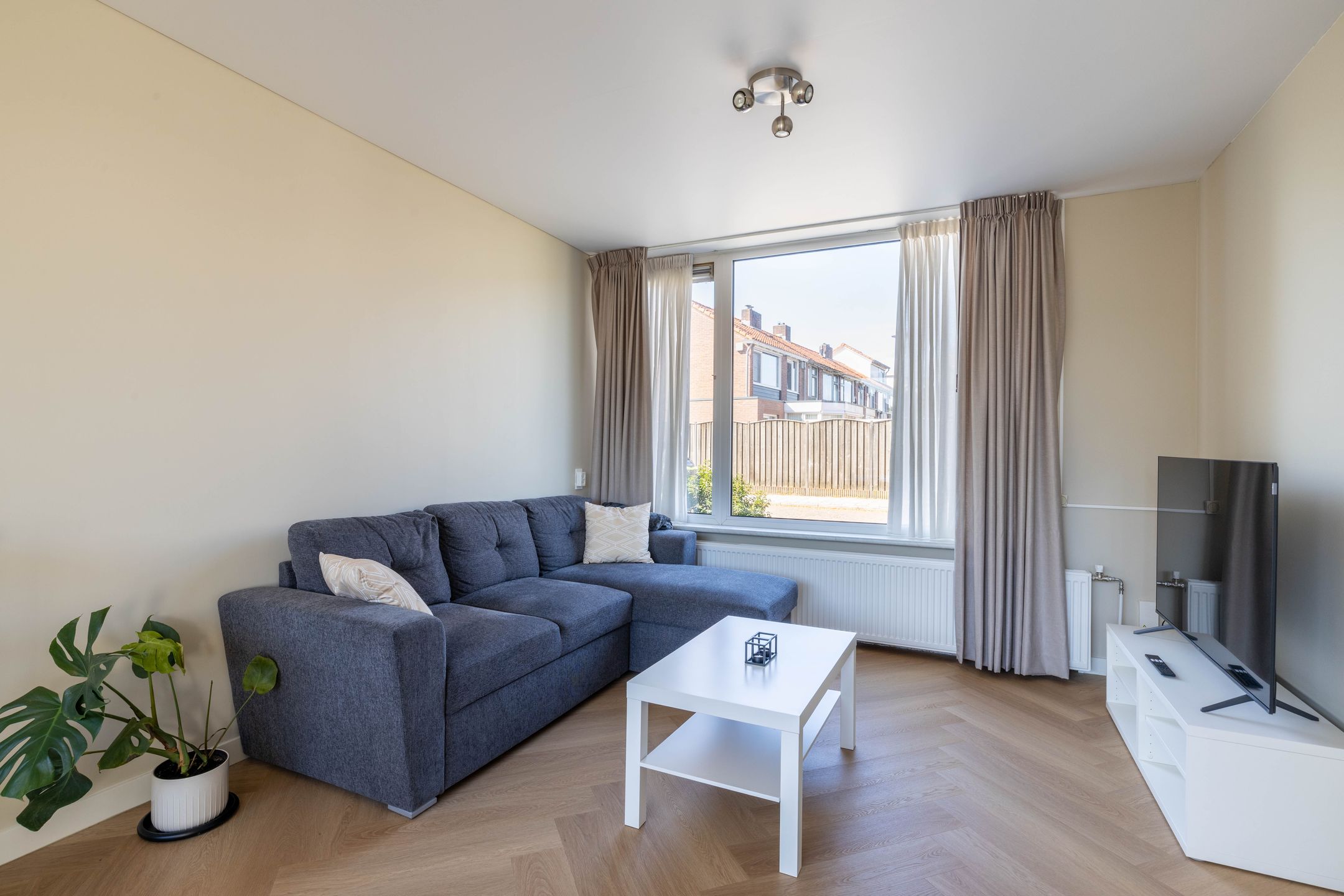Photo 6 of Piet Mondriaanstraat 5