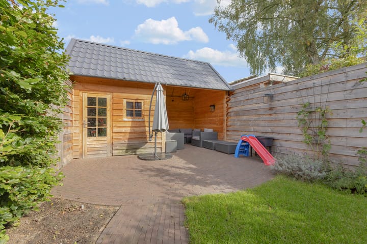 Hoekwoning te koop: Looydijk 30, De Bilt