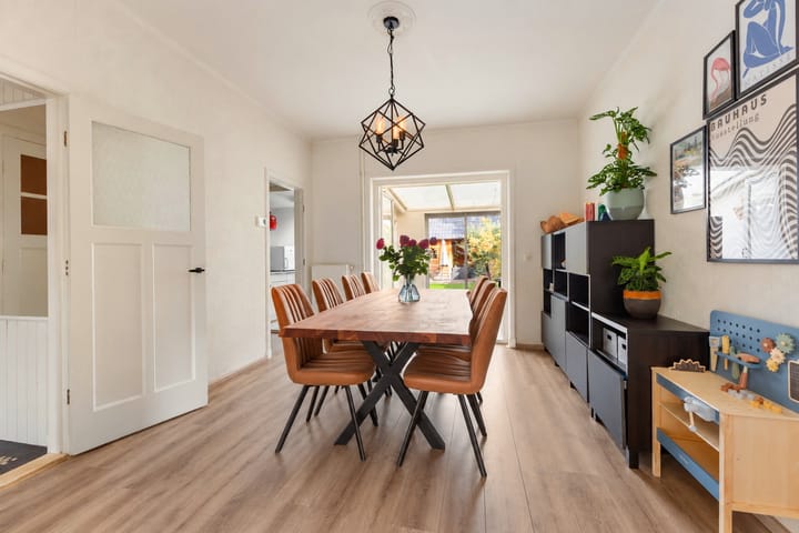 Hoekwoning te koop: Looydijk 30, De Bilt