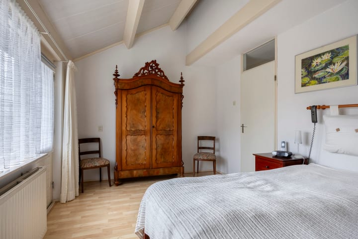 Hoekwoning te koop: Schubertplantsoen 8, Hazerswoude-Rijndijk