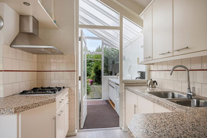 Hoekwoning te koop: Schubertplantsoen 8, Hazerswoude-Rijndijk