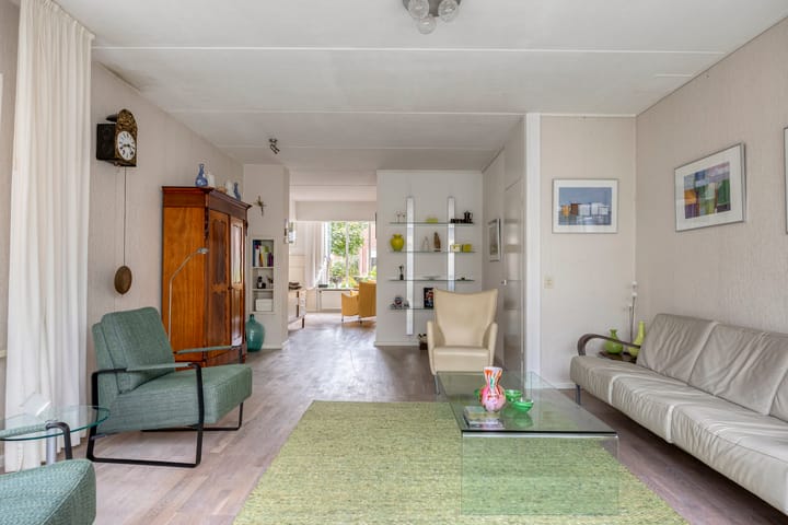 Hoekwoning te koop: Schubertplantsoen 8, Hazerswoude-Rijndijk