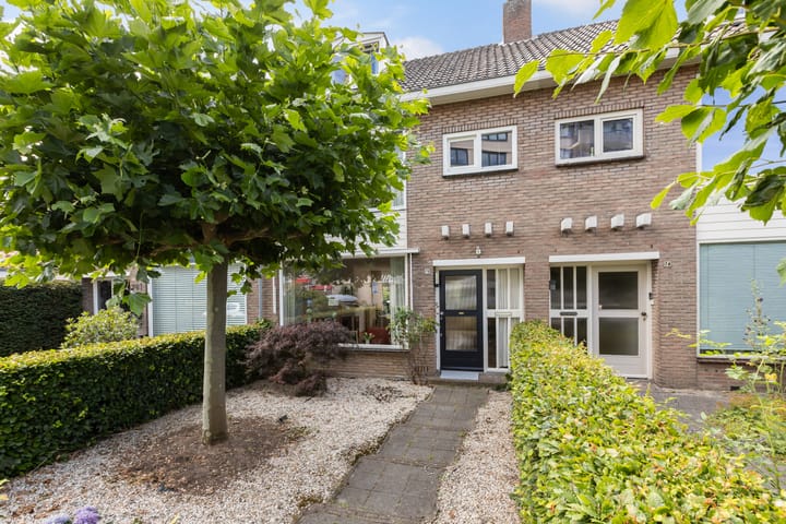 Tussenwoning te koop: Grote Spie 76, Breda