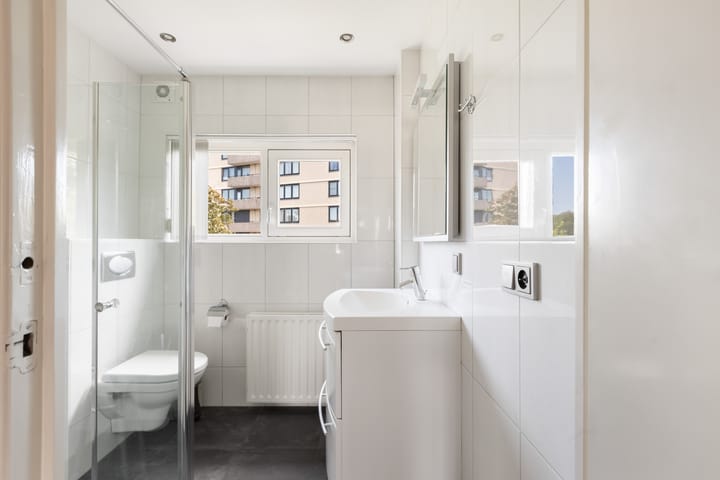 Tussenwoning te koop: Grote Spie 76, Breda
