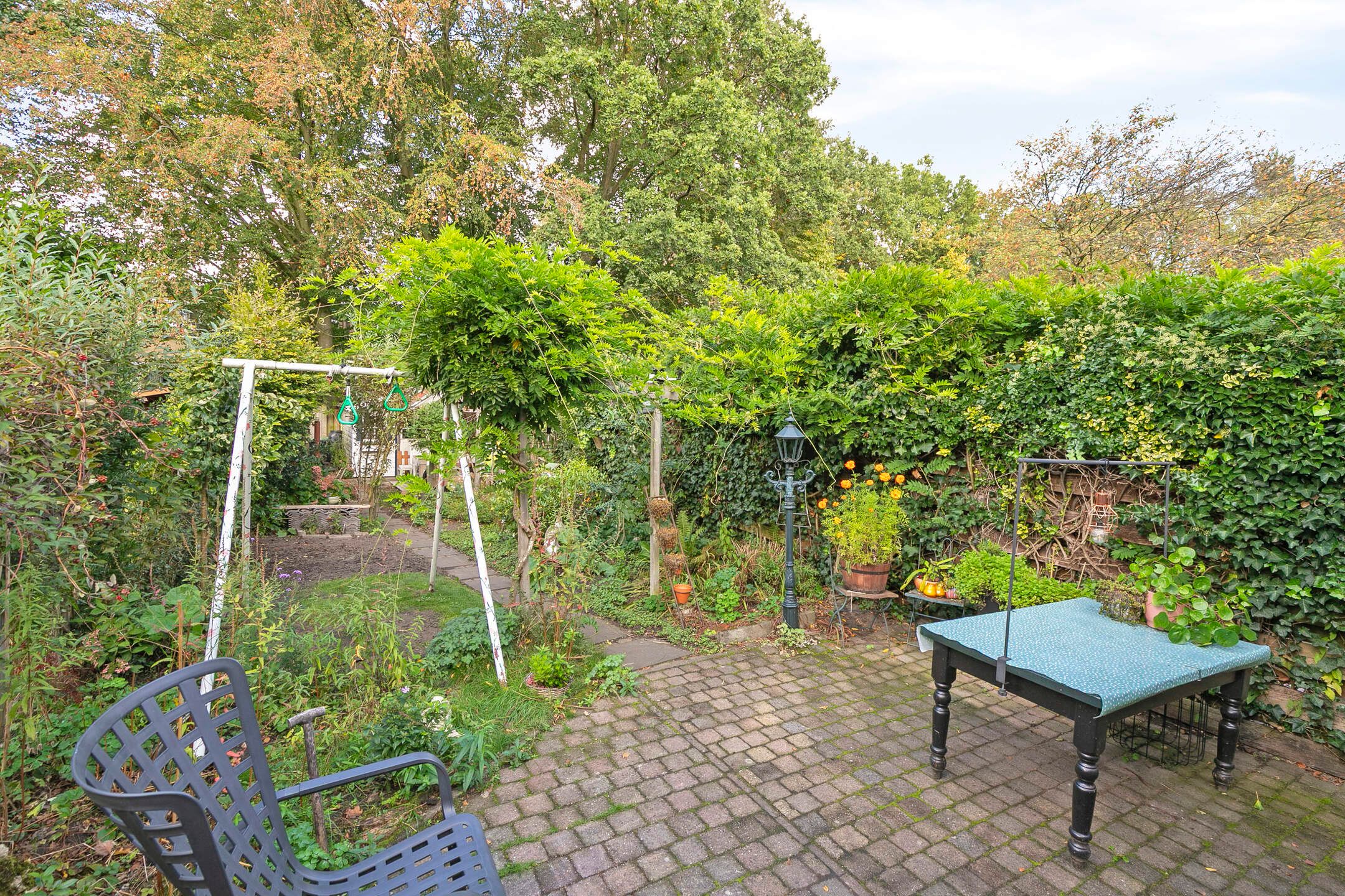 Photo 36 of Lippe-Biesterfeldstraat 37