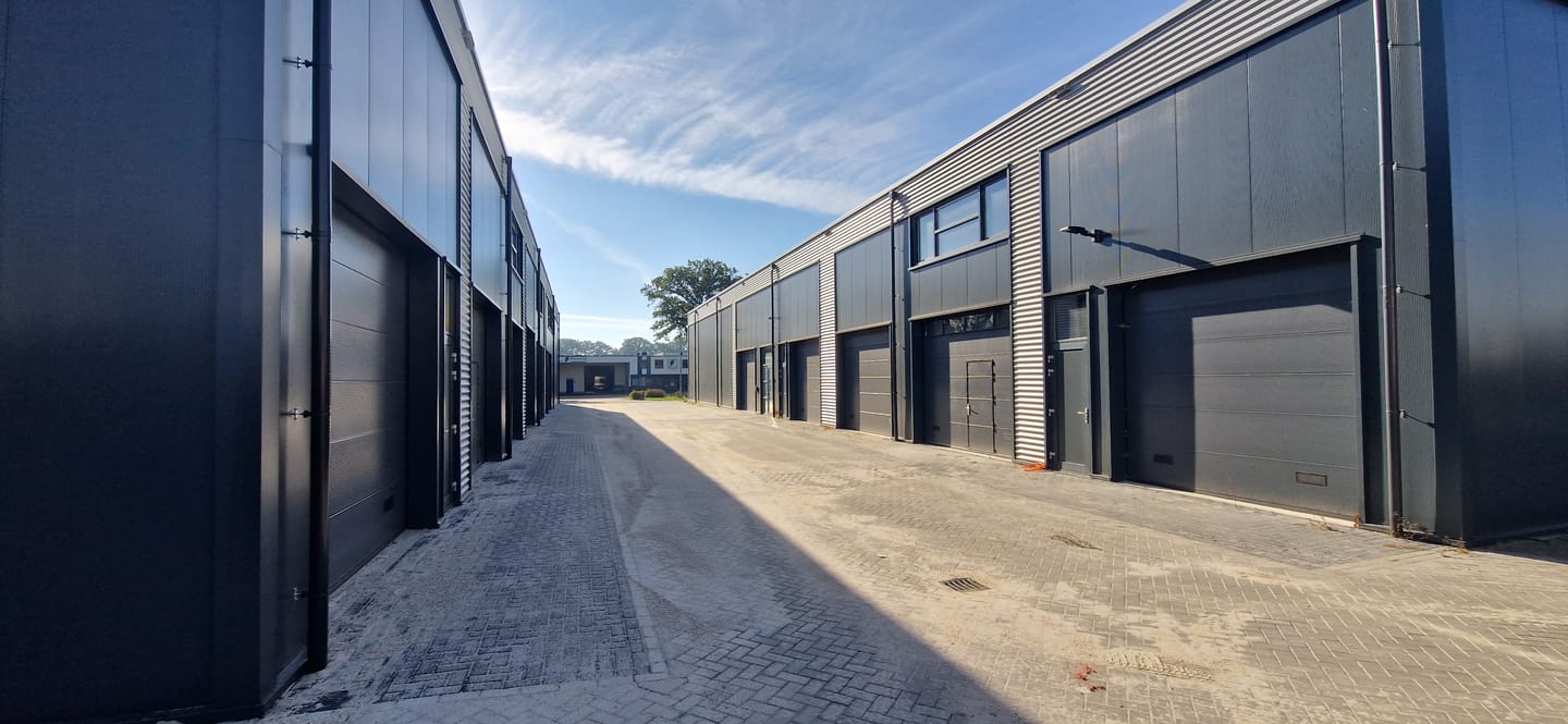 View photo 5 of Magelhaenstraat 11-J