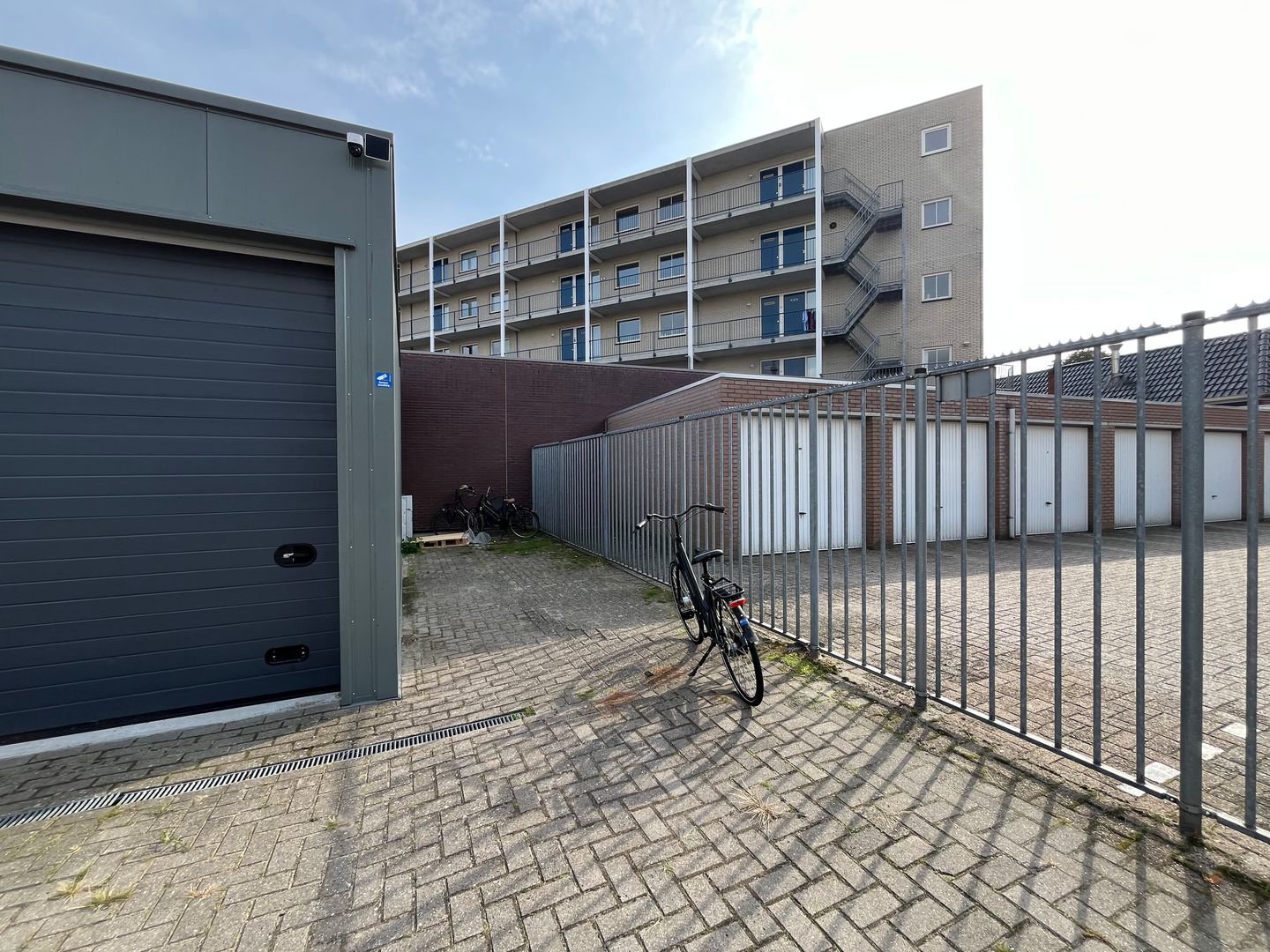 View photo 4 of Weerdingerstraat 248
