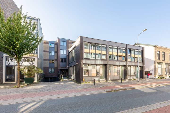 Foto 4 van Naarderstraat 33-C