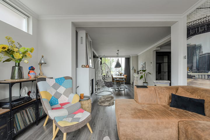 Hoekwoning te koop: Vijfhoevenlaan 7, Raamsdonksveer