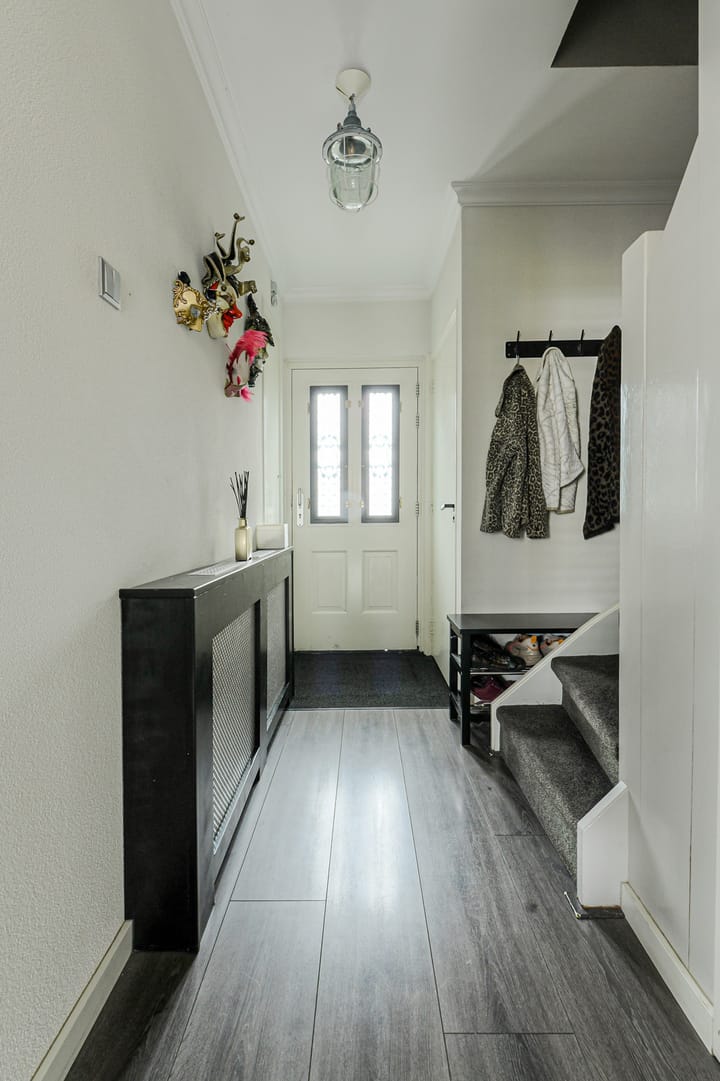 Hoekwoning te koop: Vijfhoevenlaan 7, Raamsdonksveer