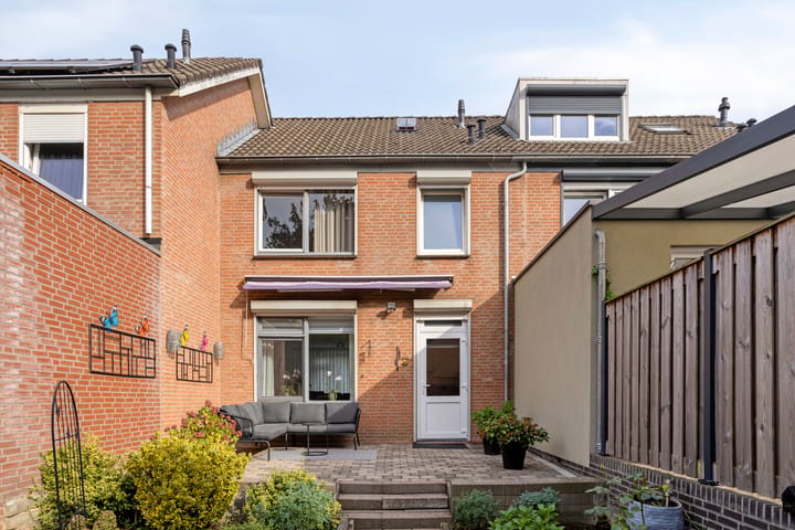 Tussenwoning te koop: Kwikstaartstraat 3, Kerkrade