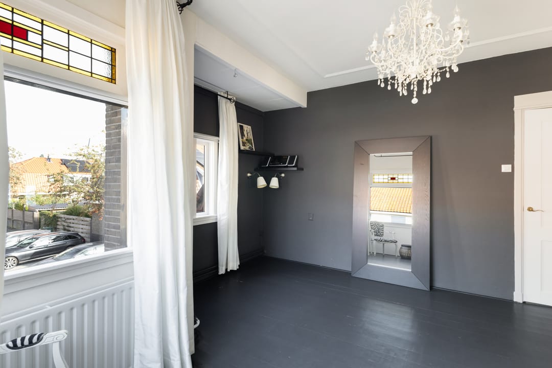 Foto 41 van Woudstraat 1