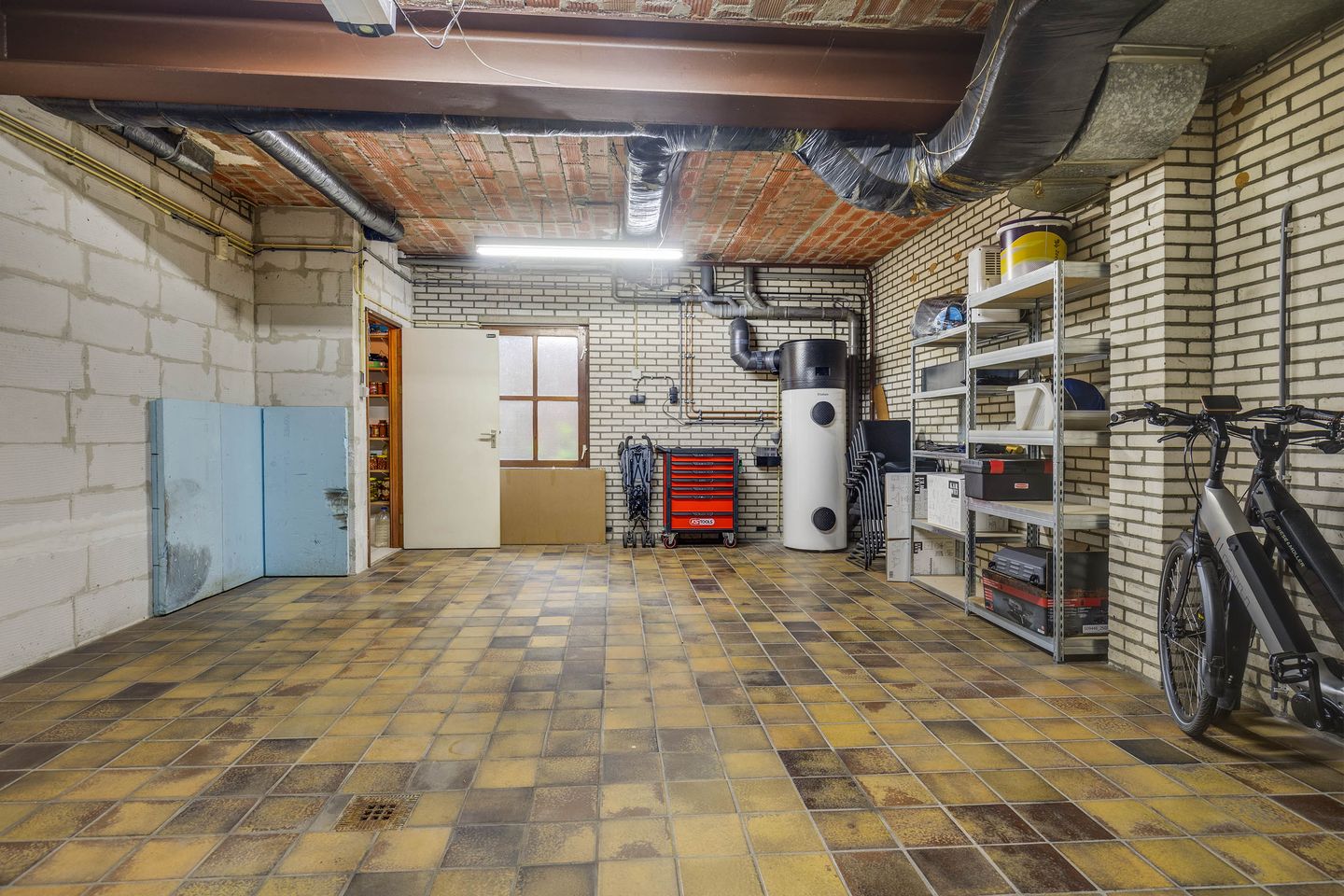 Photo 55 of Geverikerstraat 111