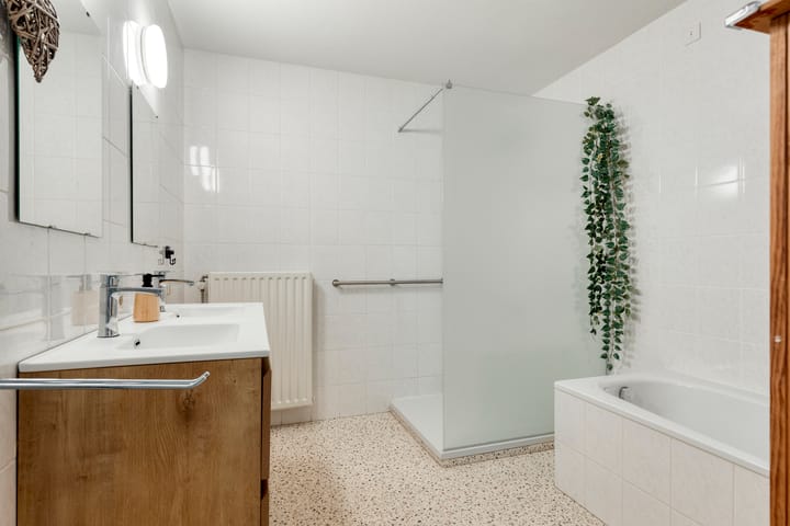 Foto 4 van Magentahof 62