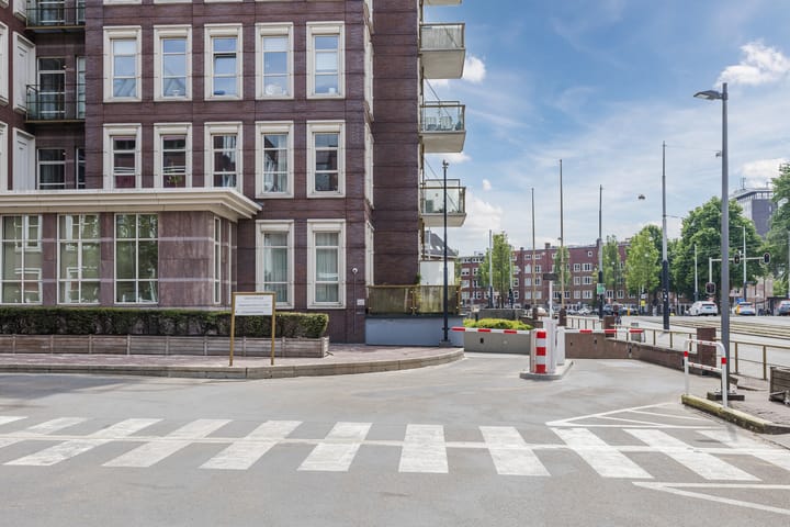 Appartement te huur: Molenwerf 10E3, Amsterdam