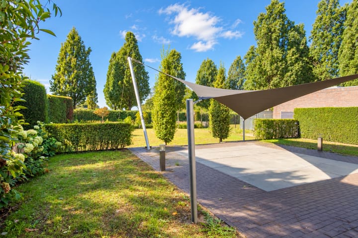 Vrijstaande woning te koop: Kerkstraat 11, Beesel