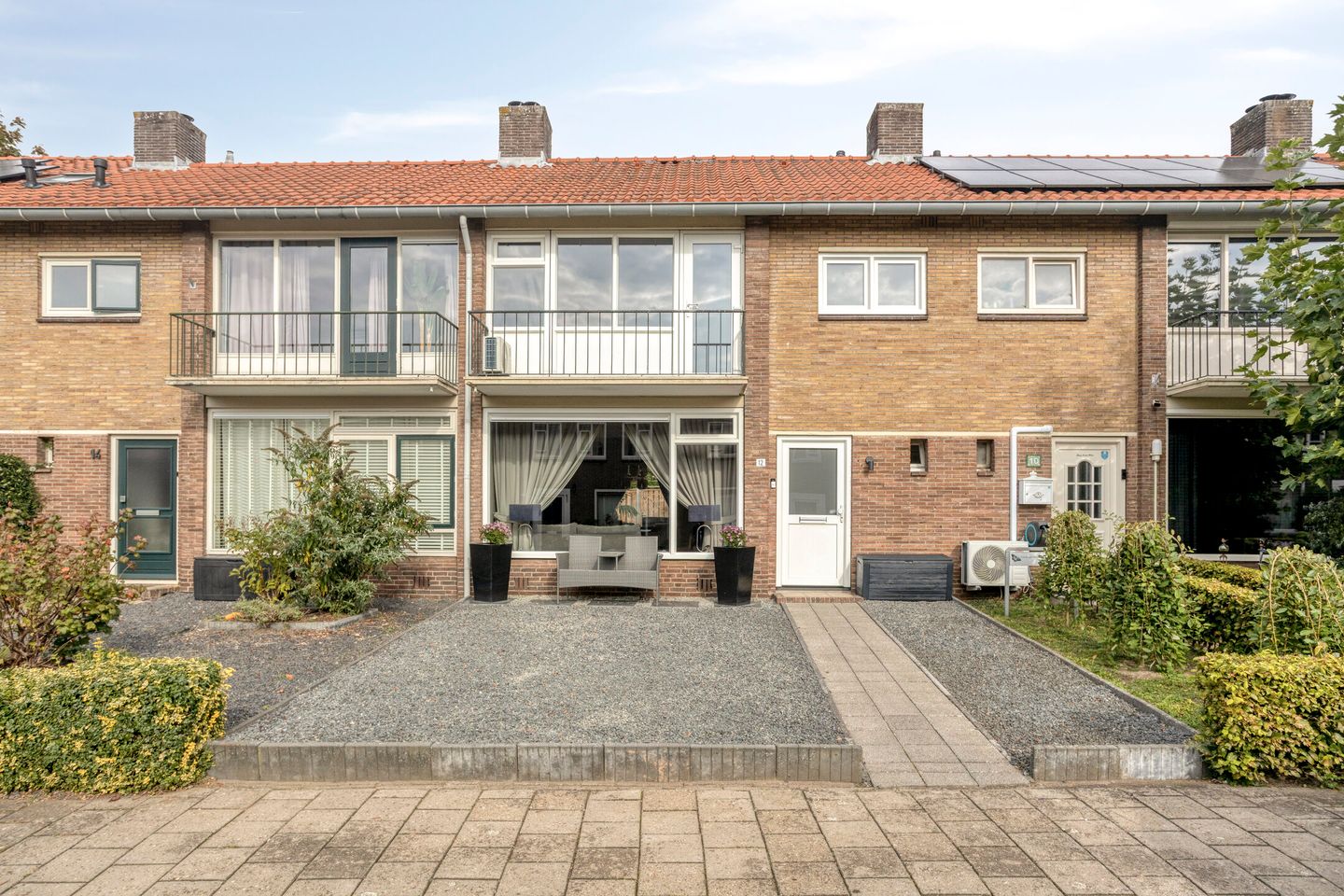 Foto 1 van Pinksterbloemstraat 12
