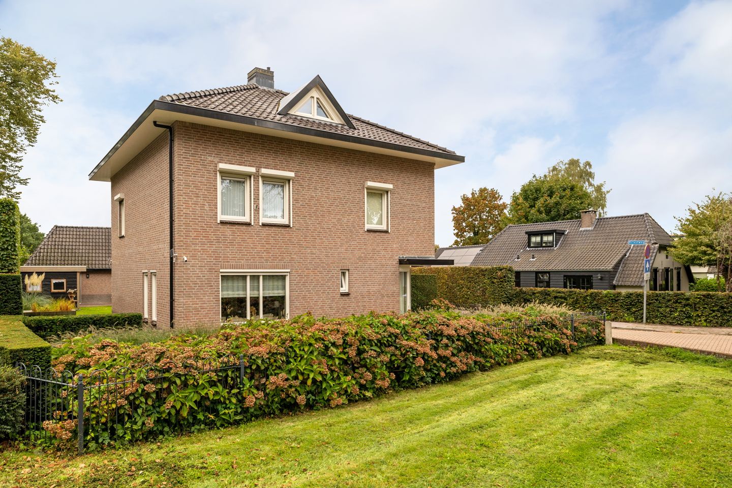 Photo 40 of Driestweg 42