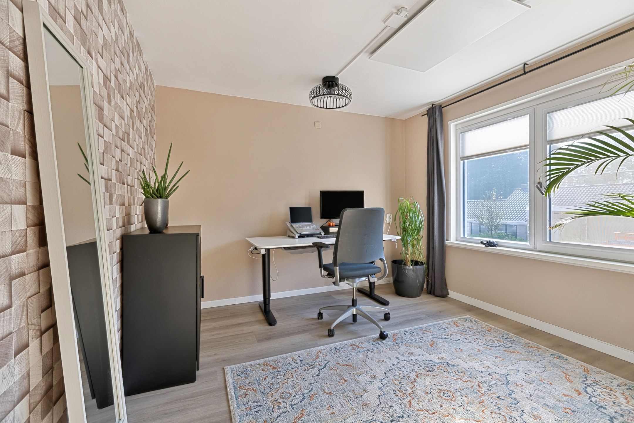 Photo 33 of Van Eedenlaan 27