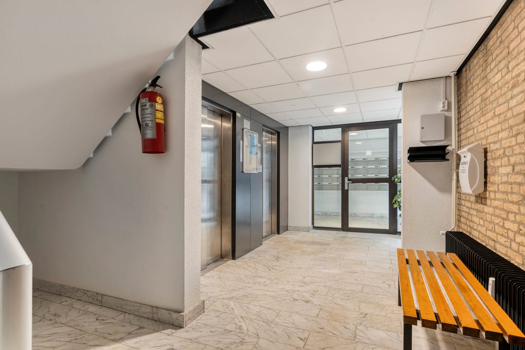 Photo 7 of Doenradestraat 42-F33