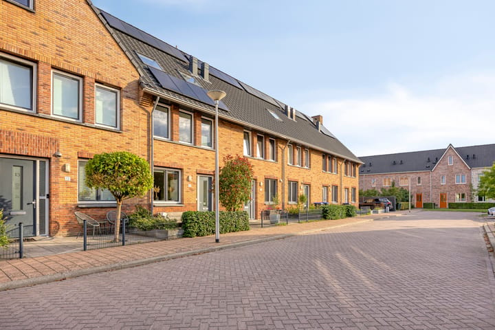 Tussenwoning te koop: Zomertaling 15, Hendrik-Ido-Ambacht